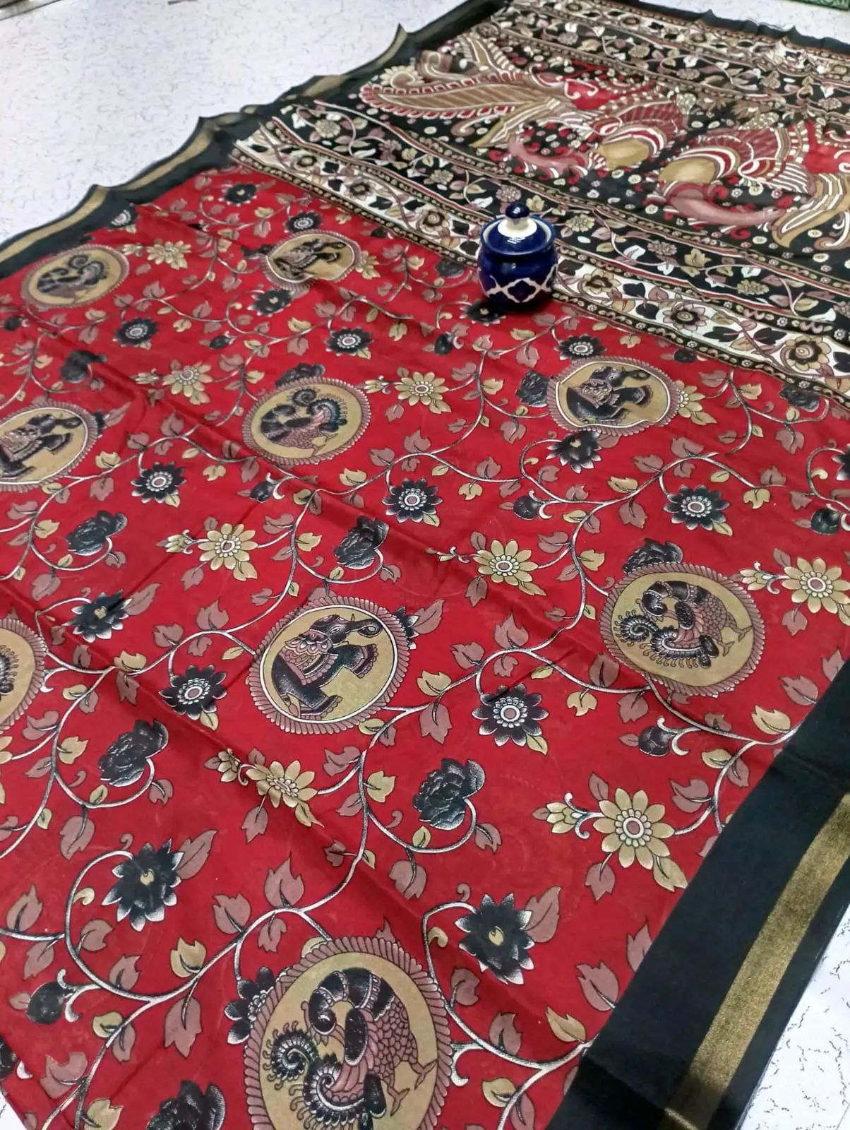 Kalamkari Floral Paisley Medallion Mul Cotton Saree